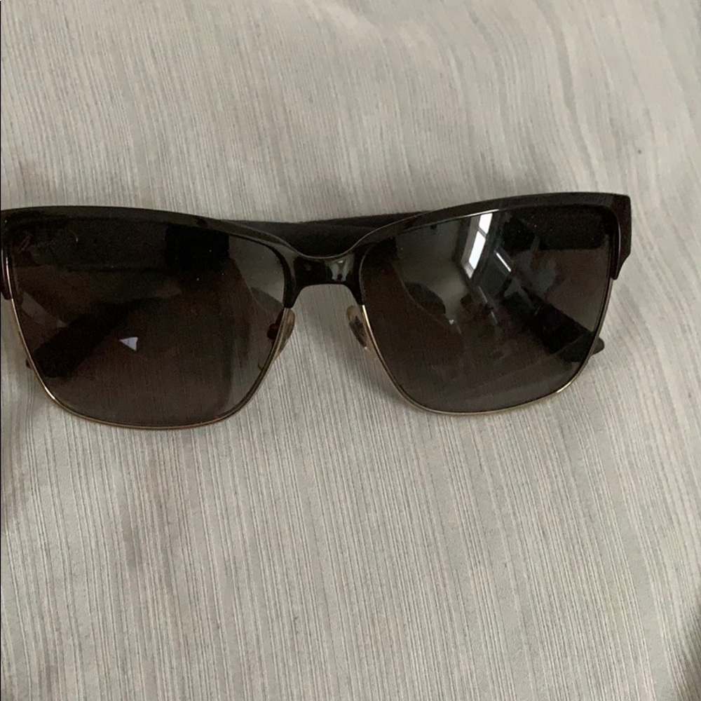 Gucci Shades